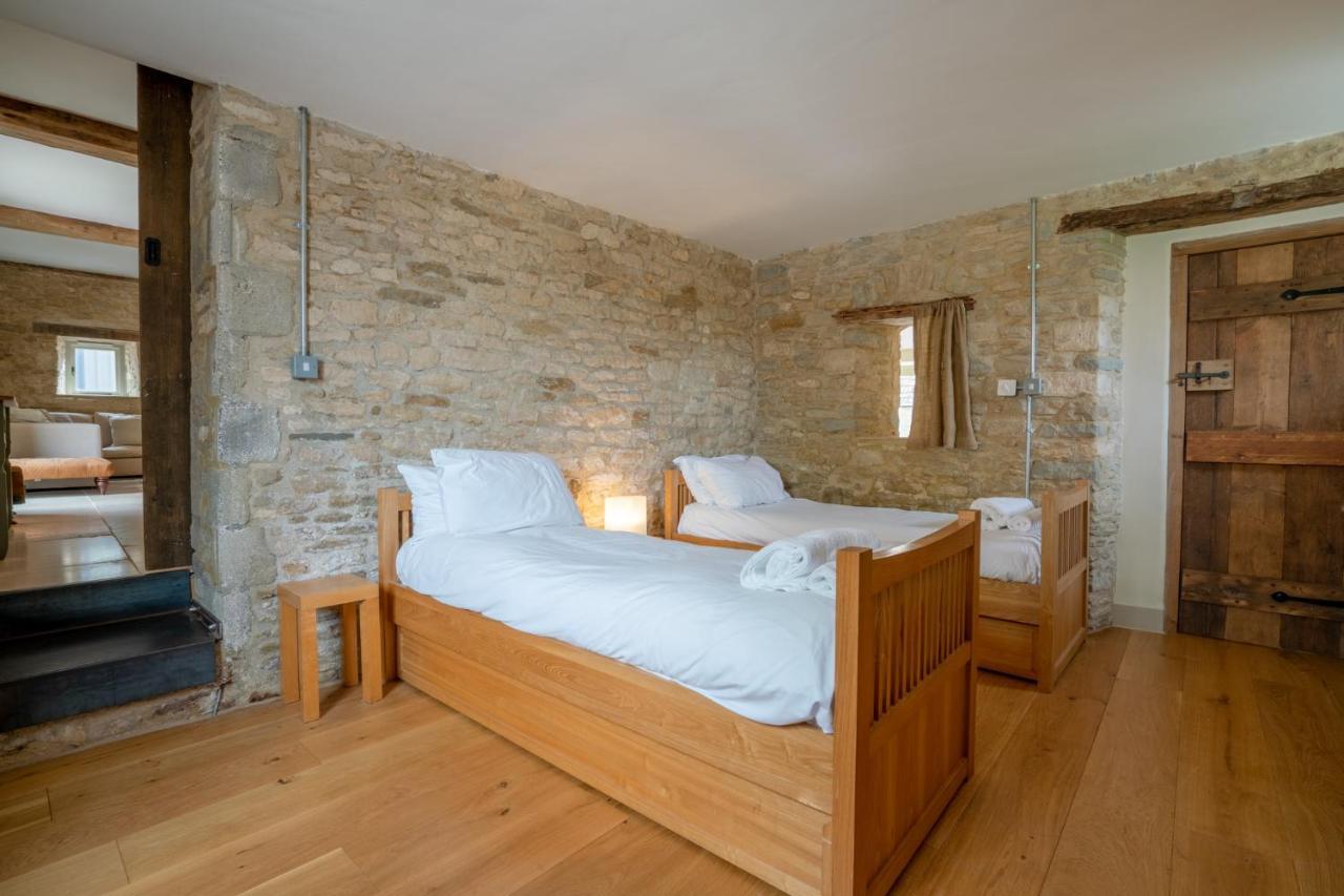 Middle Barn Villa Dyrham Ngoại thất bức ảnh