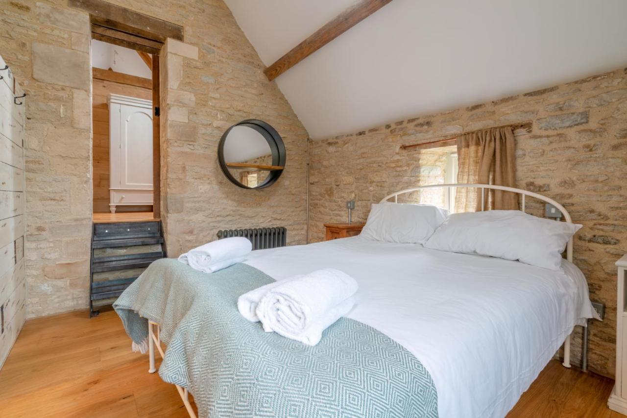 Middle Barn Villa Dyrham Ngoại thất bức ảnh