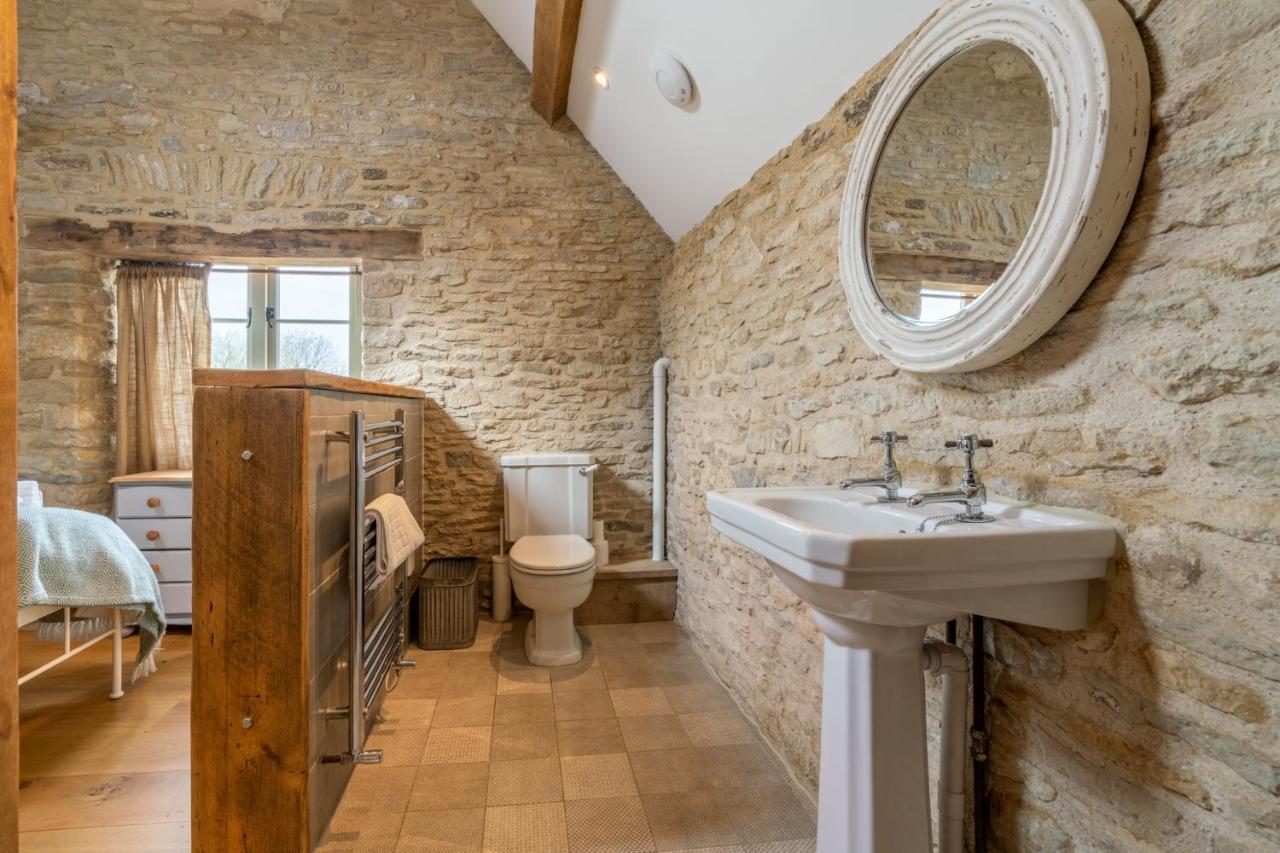 Middle Barn Villa Dyrham Ngoại thất bức ảnh